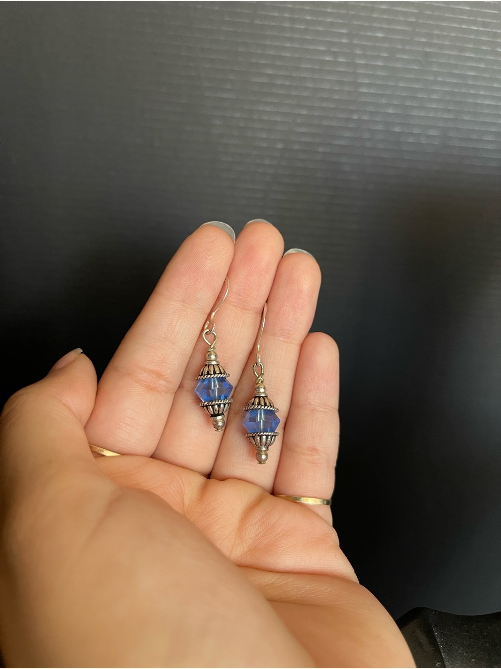 Sterling silver blue crystal dangle drop earrings - Picture 5 of 6
